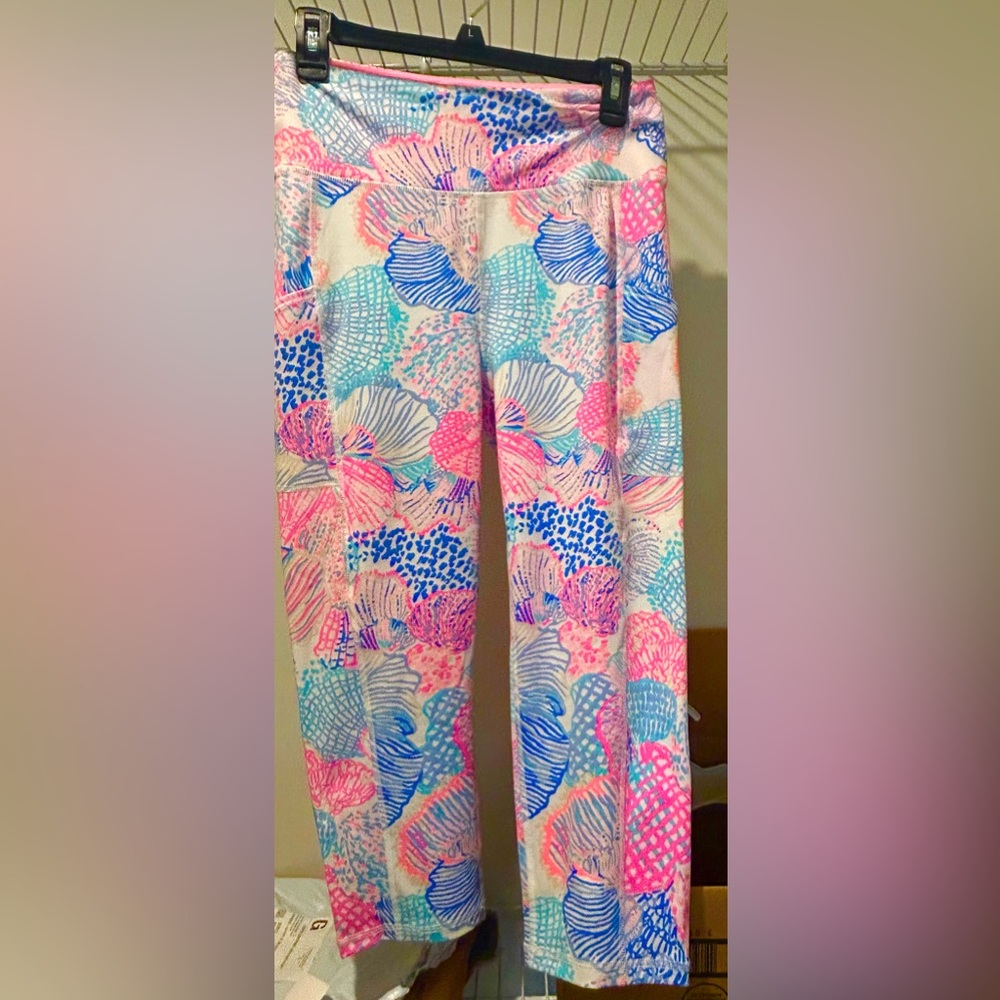 Lilly Pulitzer LUXLETIC weekender high rise leggings,  Pastel Print, EUC L